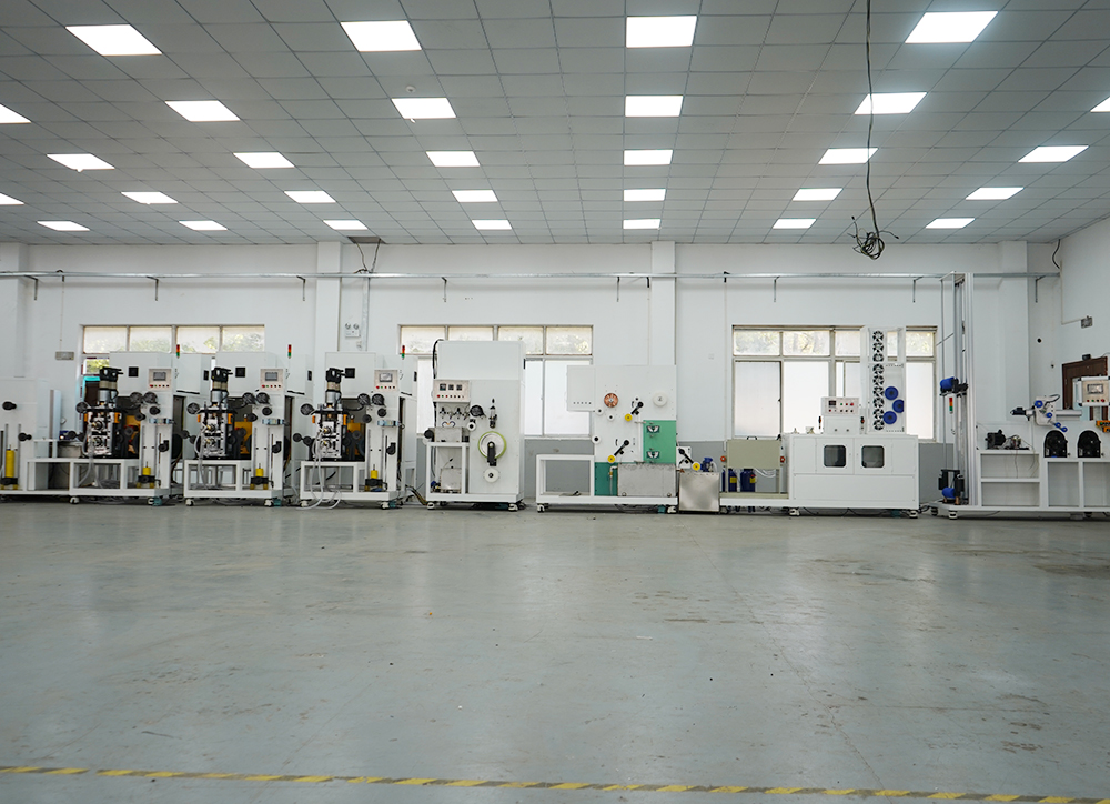 光伏汇流带压延涂锡一体机